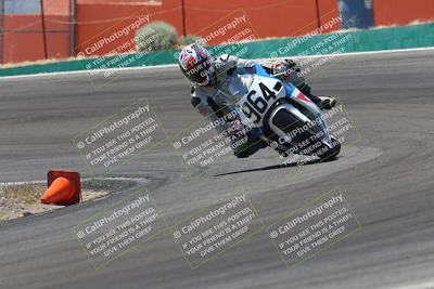 media/Apr-20-2025-AHRMA (Sun) [[393a79c373]]/Race/Group 7/Turn 4b/